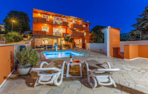 Apartments Larst